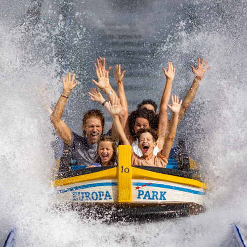 Attraction aquatique Poseidon dans le quartier grec d’Europa‑Park – idéale pour les groupes