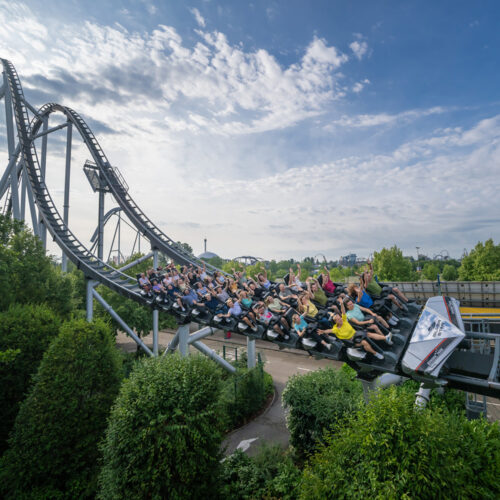 Montagnes russes Silver Star dans le quartier de Monaco à Europa‑Park – attraction phare en séjour groupe