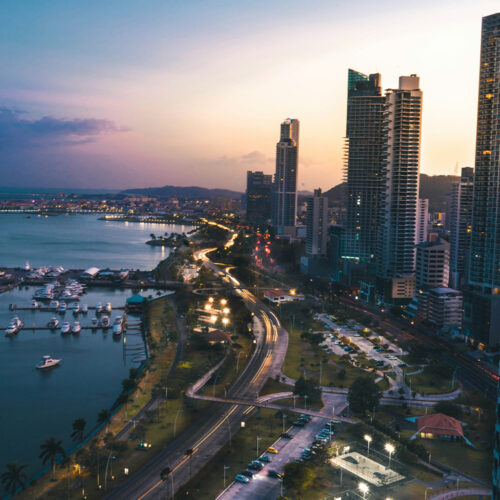 Skyline de Panama City au coucher du soleil – circuit en groupe